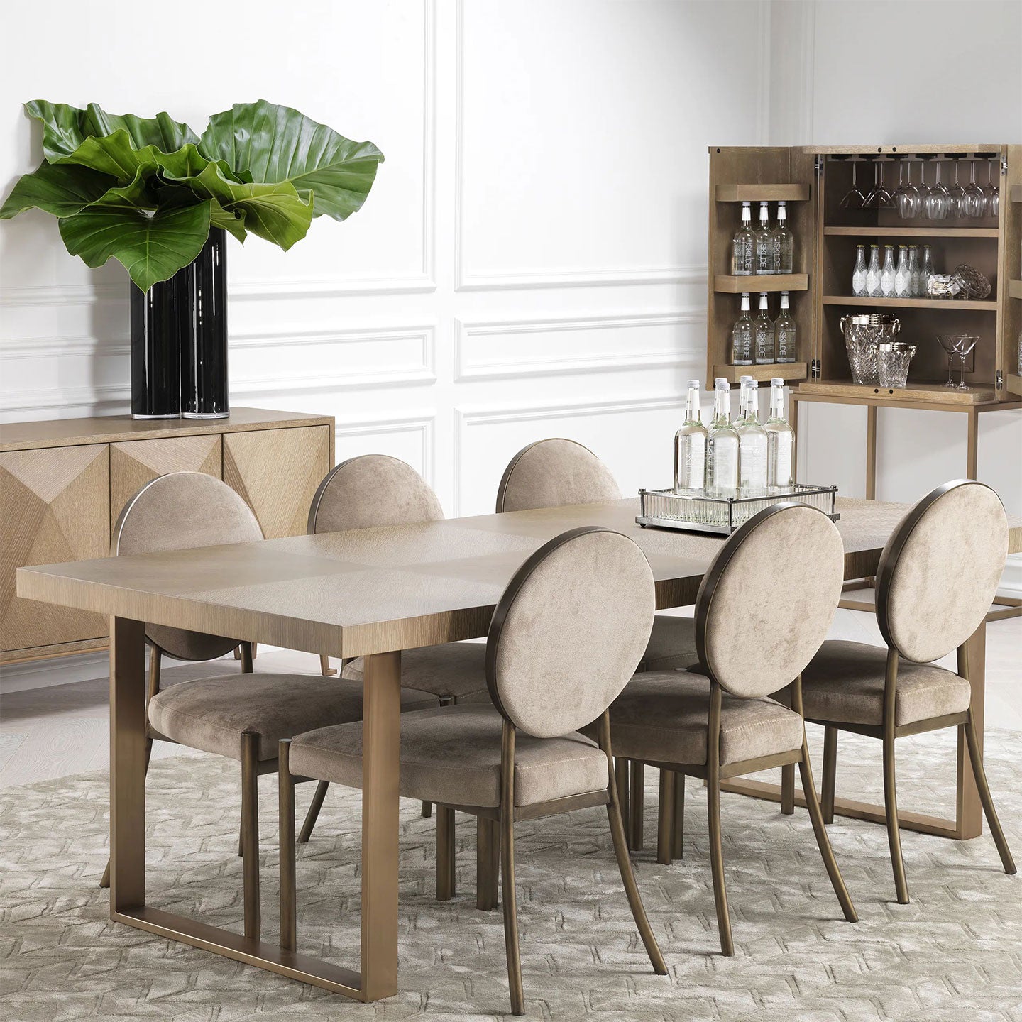 Beige round-back gold armchair | Luxury fabric dining chair with round back and metal legs.