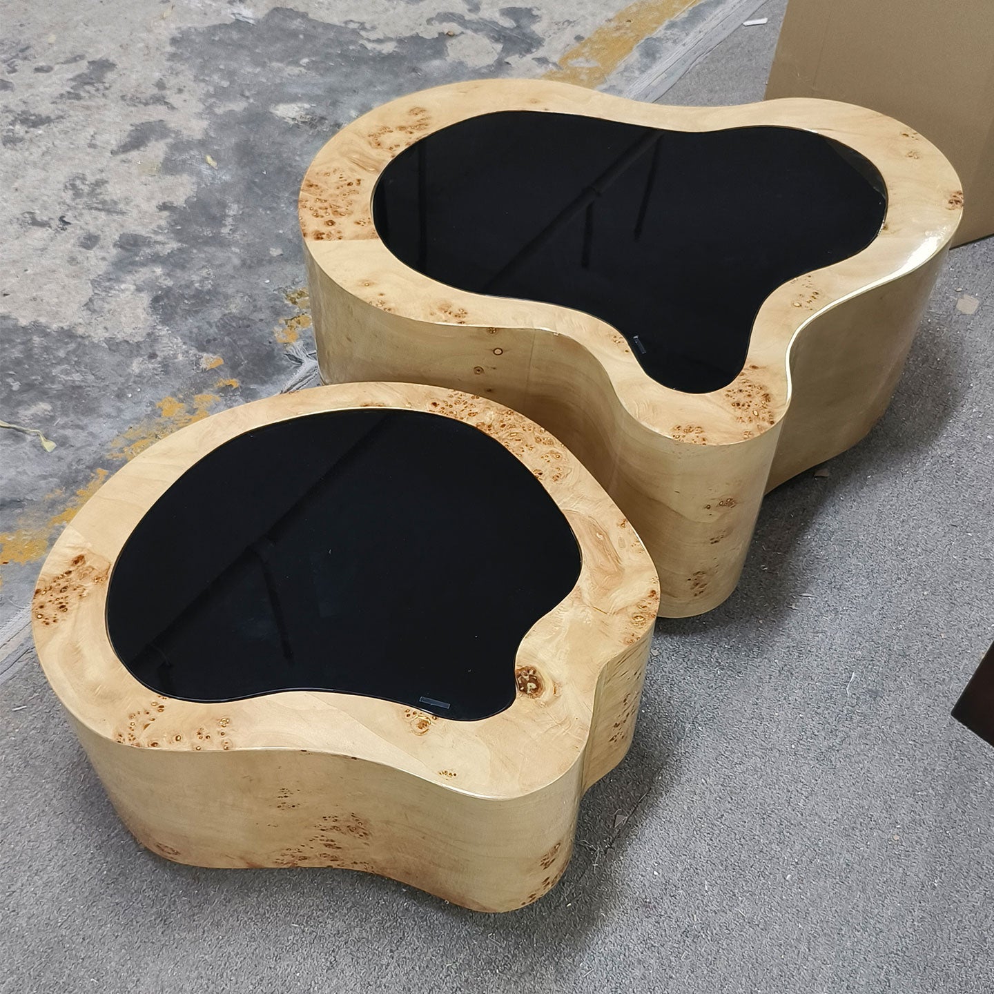 wave poplar center table