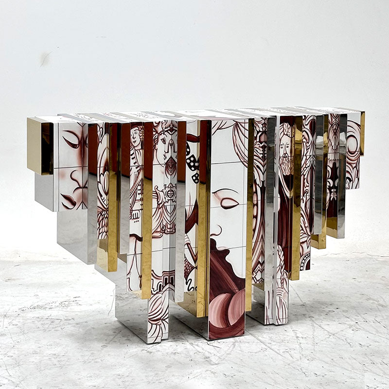 Hand-drawn Brown Console