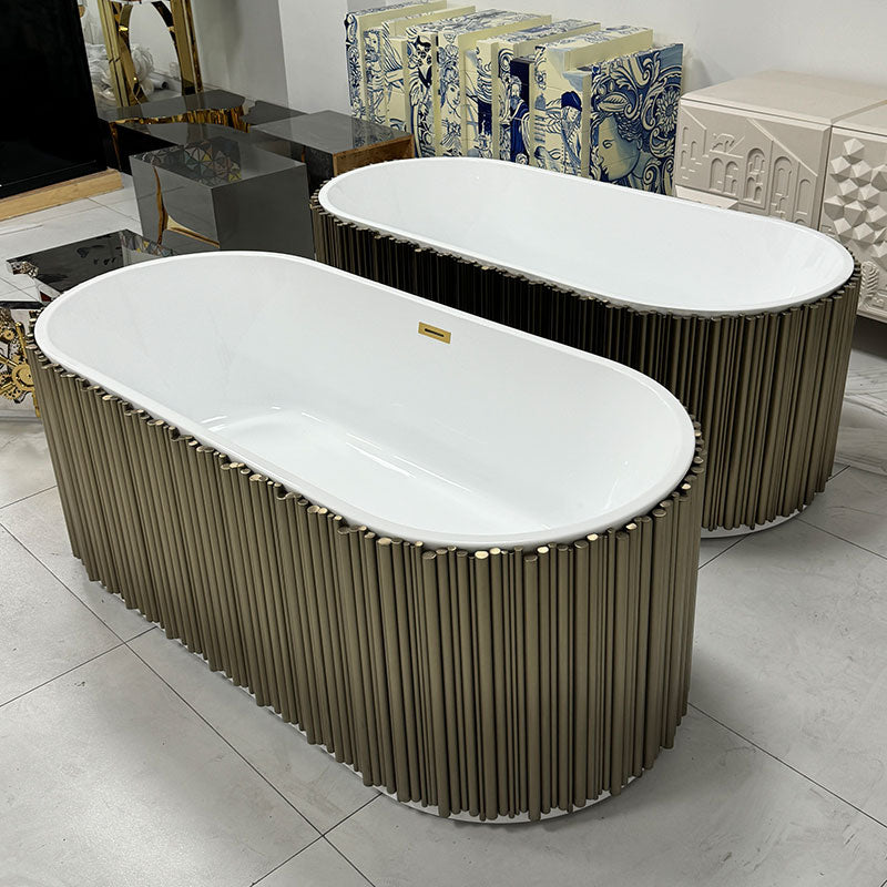 Luxury Stainless Steel Oval Bathtub with Gold Stainless Steel Faucet
