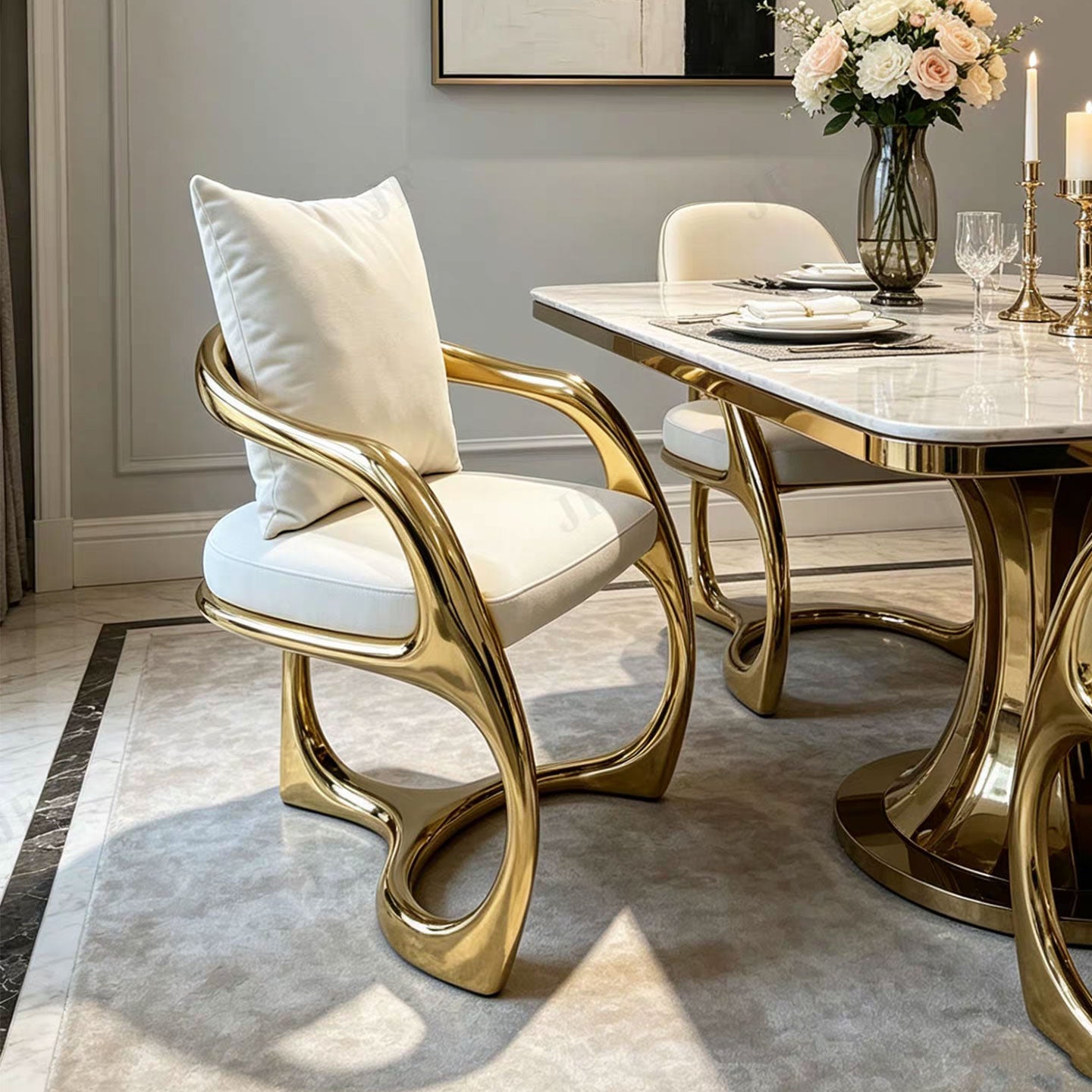 Luxury Cast Brass Dining Chair, Curved Metal Frame Upholstered Armchair for Villa Dining Room