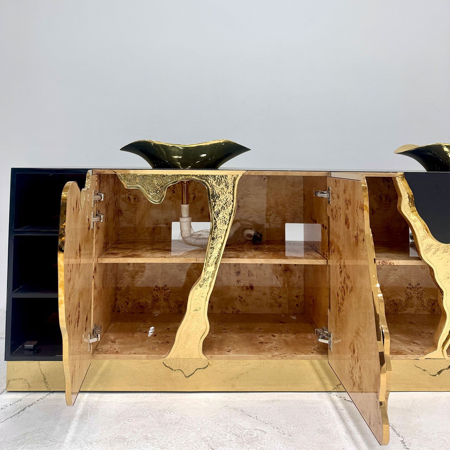 Luxury Bathroom Wash Basin Cabinet Solid Wood Gold-plated Staninless Steel Induction Lamp Pure Copper Washstand